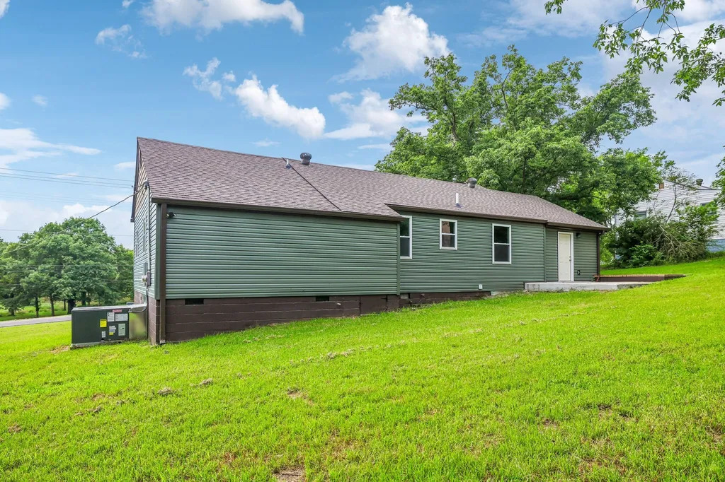 305 Randy Road Madison TN 37115