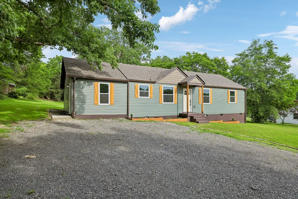 305 Randy Road Madison TN 37115