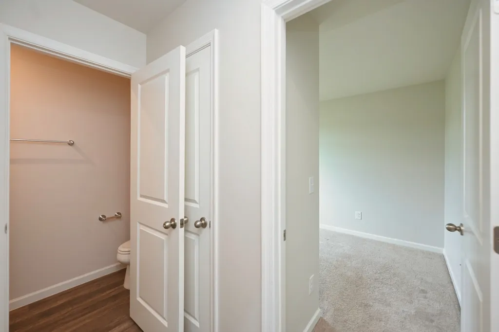 2161 Brokeshire Drive White House TN 37188