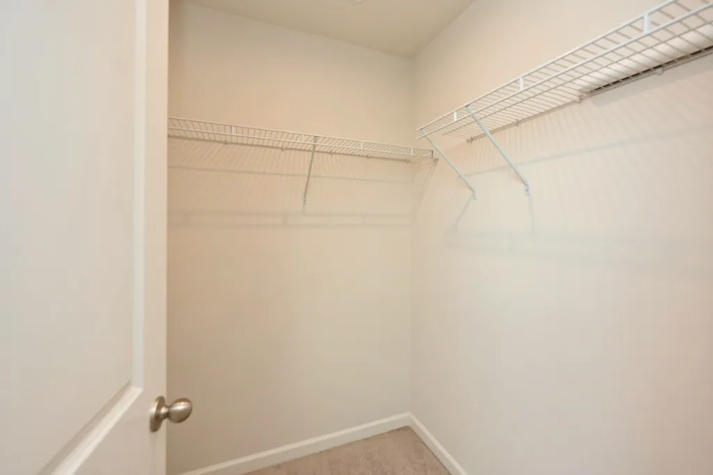 2161 Brokeshire Drive White House TN 37188