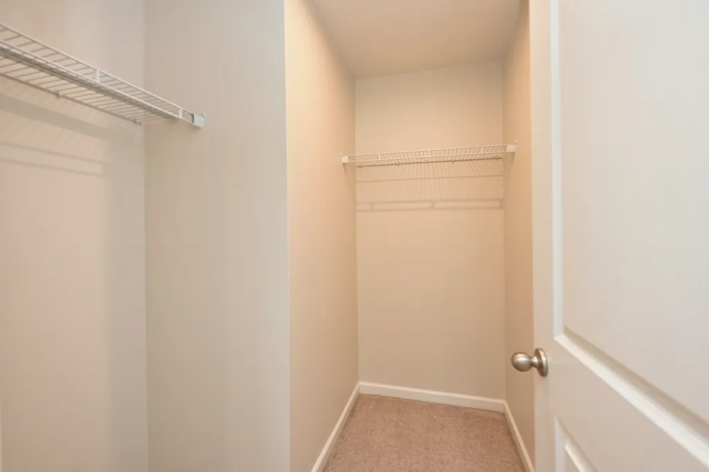 2161 Brokeshire Drive White House TN 37188