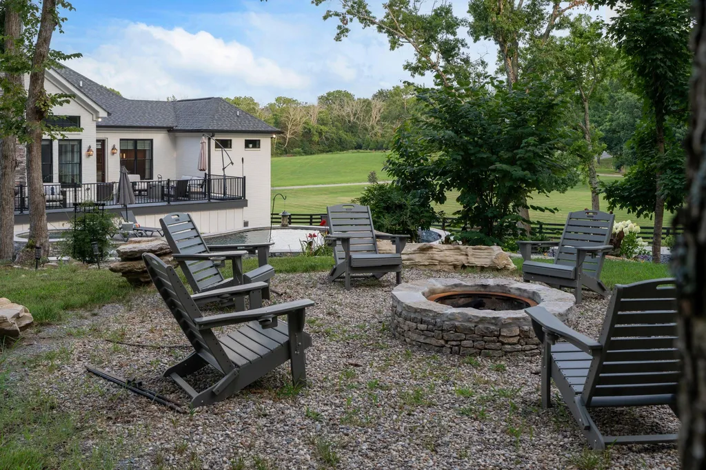4715 Ritas Way Franklin TN 37064