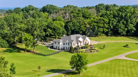 4715 Ritas Pvt Way Franklin TN 37064