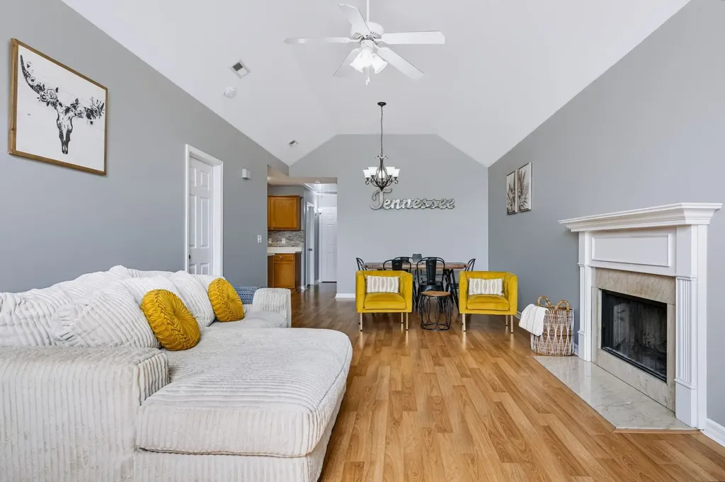 2862 Spring Meade Boulevard Columbia TN 38401