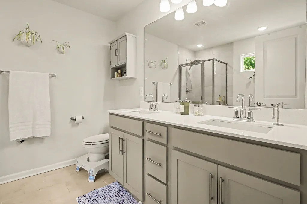 229 Brook Avenue White House TN 37188