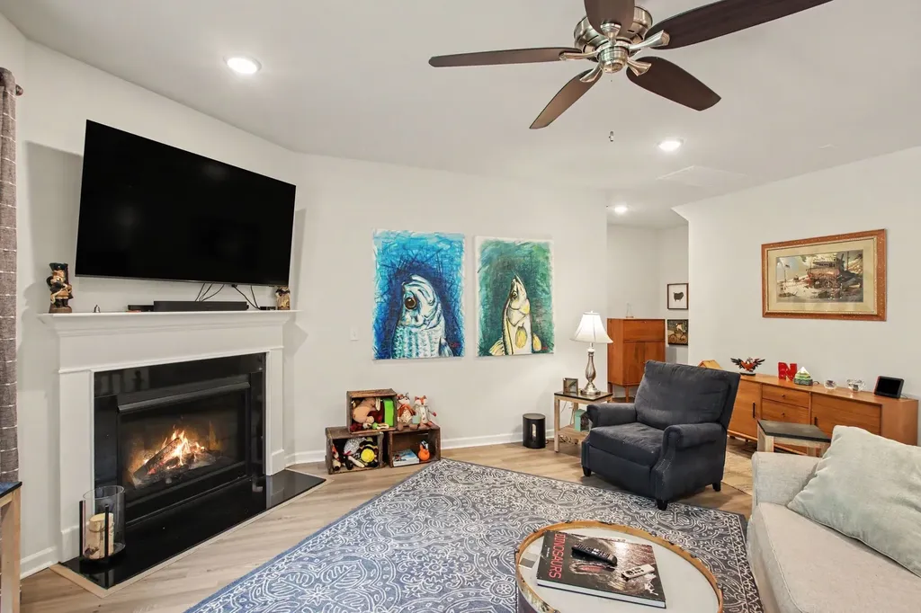 229 Brook Avenue White House TN 37188
