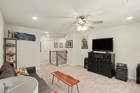 229 Brook Avenue White House TN 37188