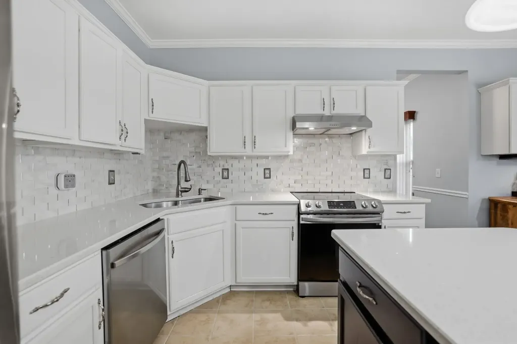 2115 Ponty Pool Drive Mount Juliet TN 37122