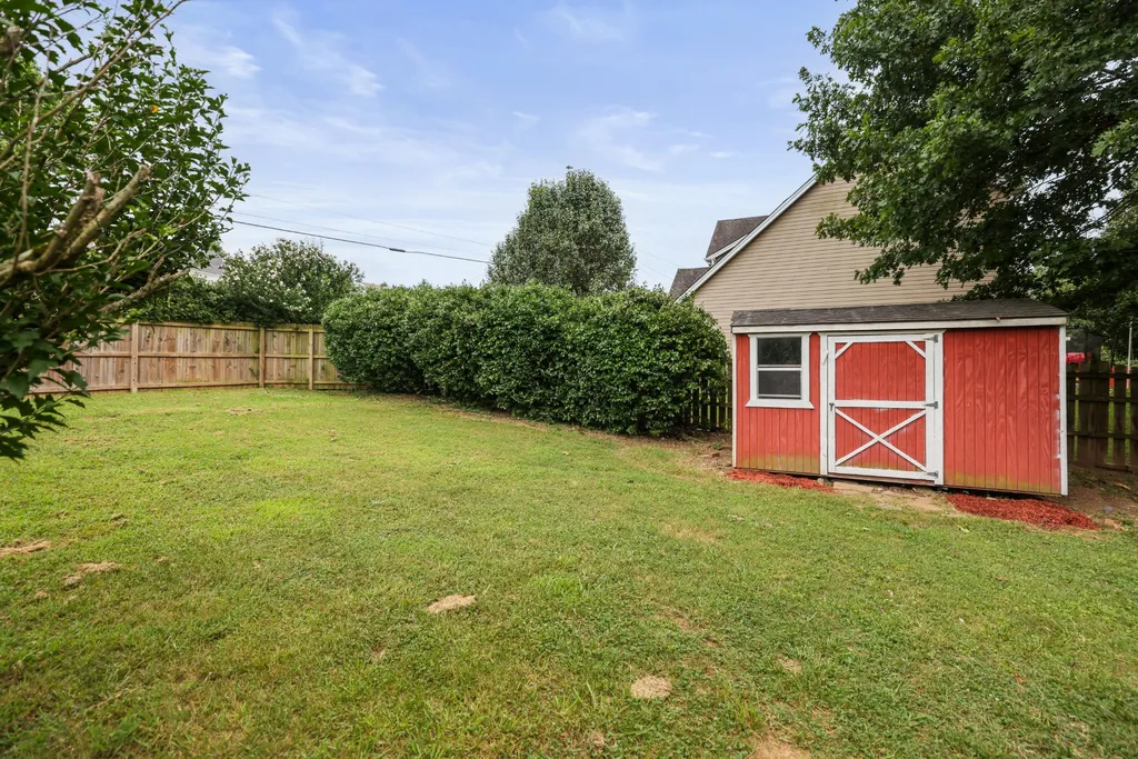 2115 Ponty Pool Drive Mount Juliet TN 37122