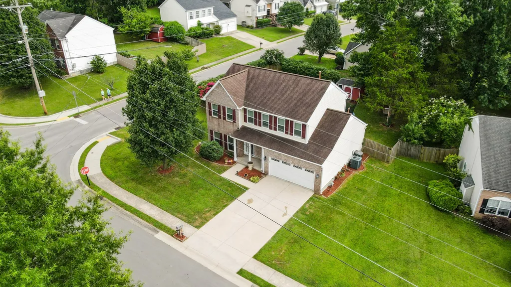 2115 Ponty Pool Drive Mount Juliet TN 37122