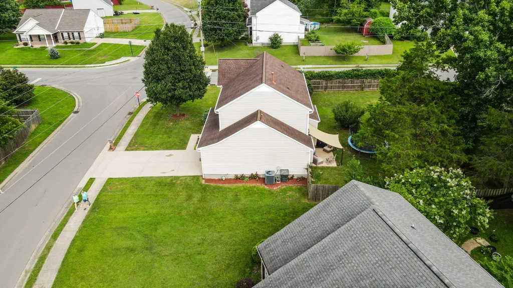2115 Ponty Pool Drive Mount Juliet TN 37122