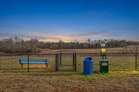 1139 Lisenbee Way Clarksville TN 37042