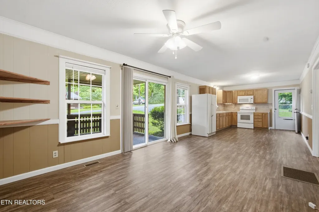 578 Retreat Drive Crossville TN 38572