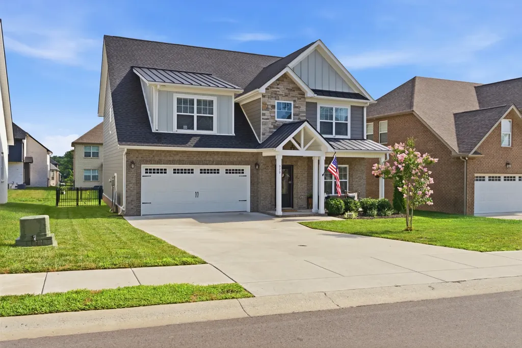 979 Alton Drive Clarksville TN 37043