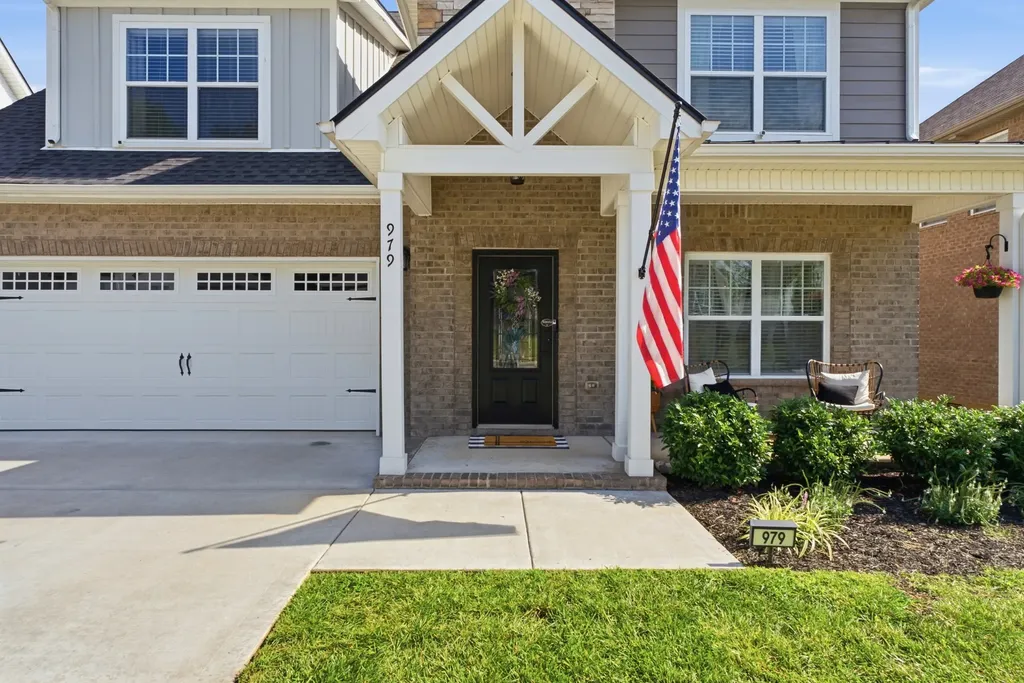 979 Alton Drive Clarksville TN 37043