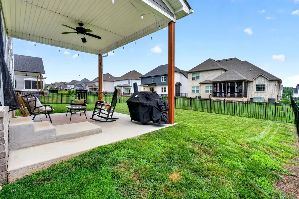 979 Alton Drive Clarksville TN 37043