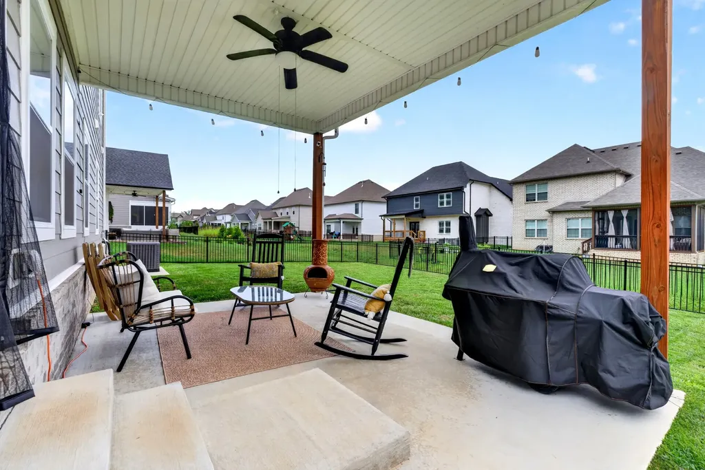 979 Alton Drive Clarksville TN 37043