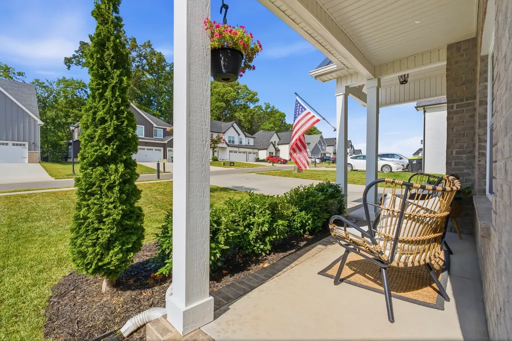 979 Alton Drive Clarksville TN 37043