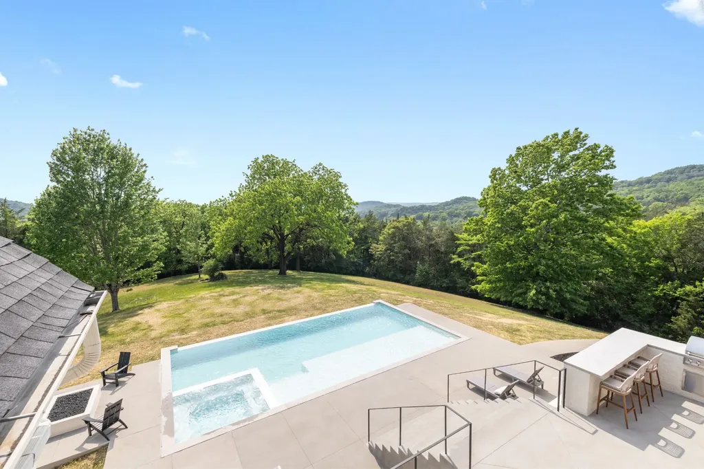 1219 Beech Hill Road Brentwood TN 37027