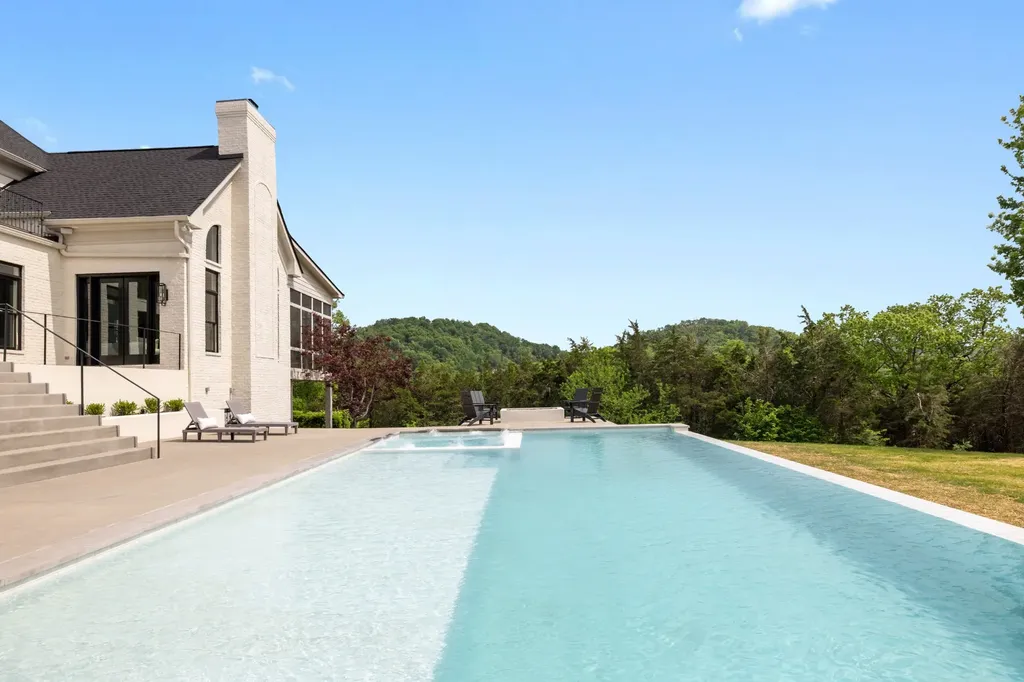 1219 Beech Hill Road Brentwood TN 37027