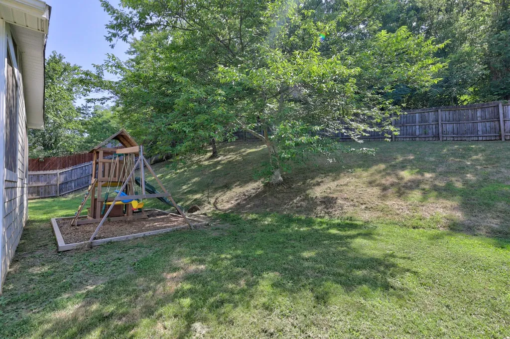 606 Excalibur Court Smyrna TN 37167