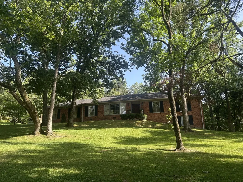 6513 Brownlee Drive Nashville TN 37205