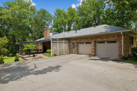 6513 Brownlee Drive Nashville TN 37205