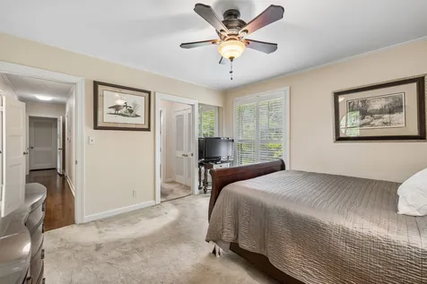 6513 Brownlee Drive Nashville TN 37205