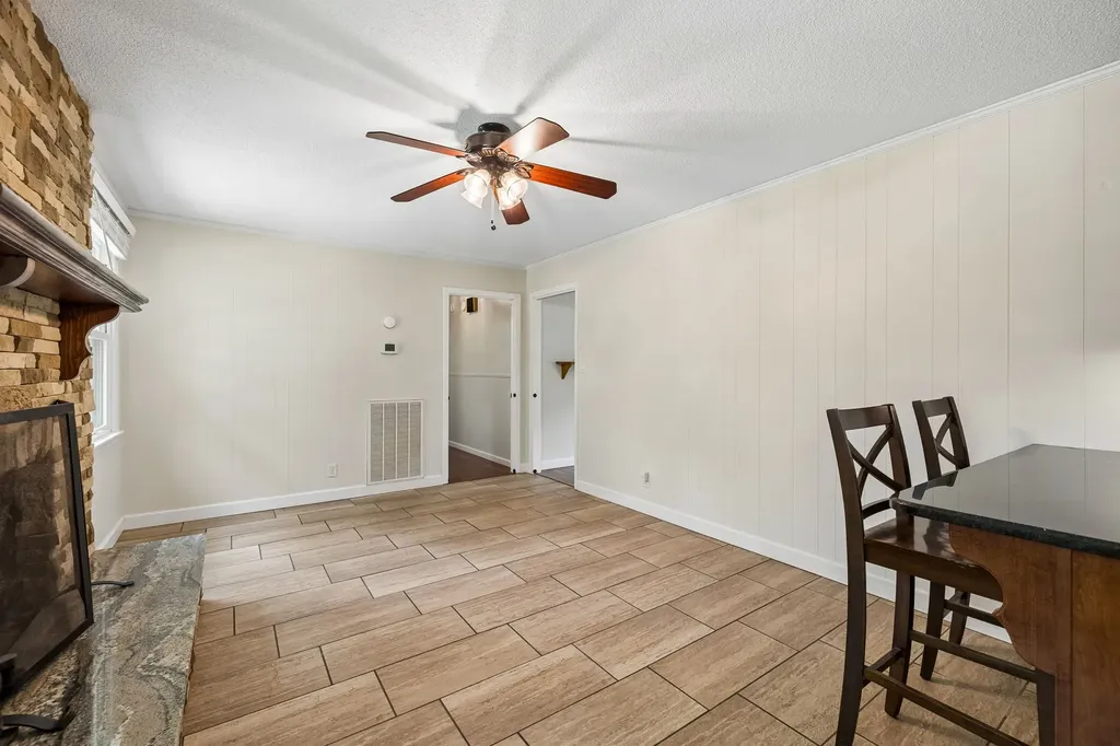 1810 Theresa Drive Clarksville TN 37043