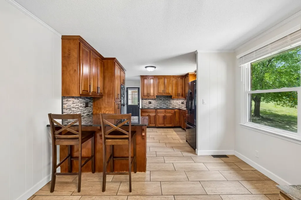 1810 Theresa Drive Clarksville TN 37043