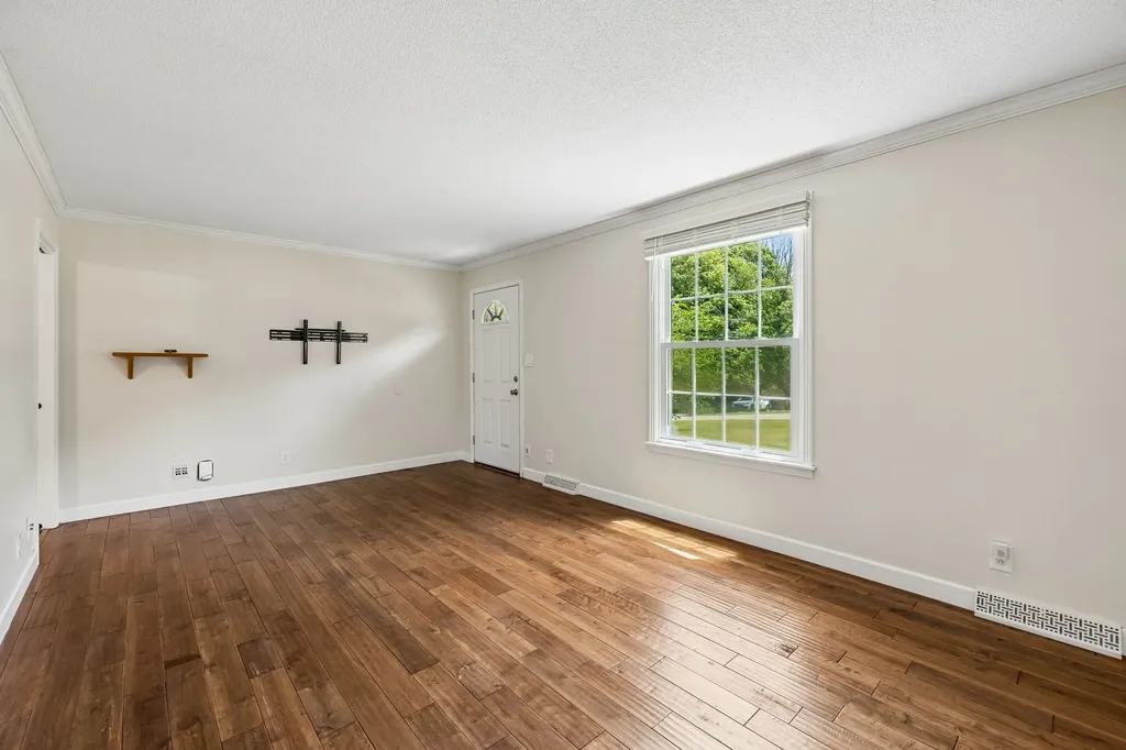 1810 Theresa Drive Clarksville TN 37043