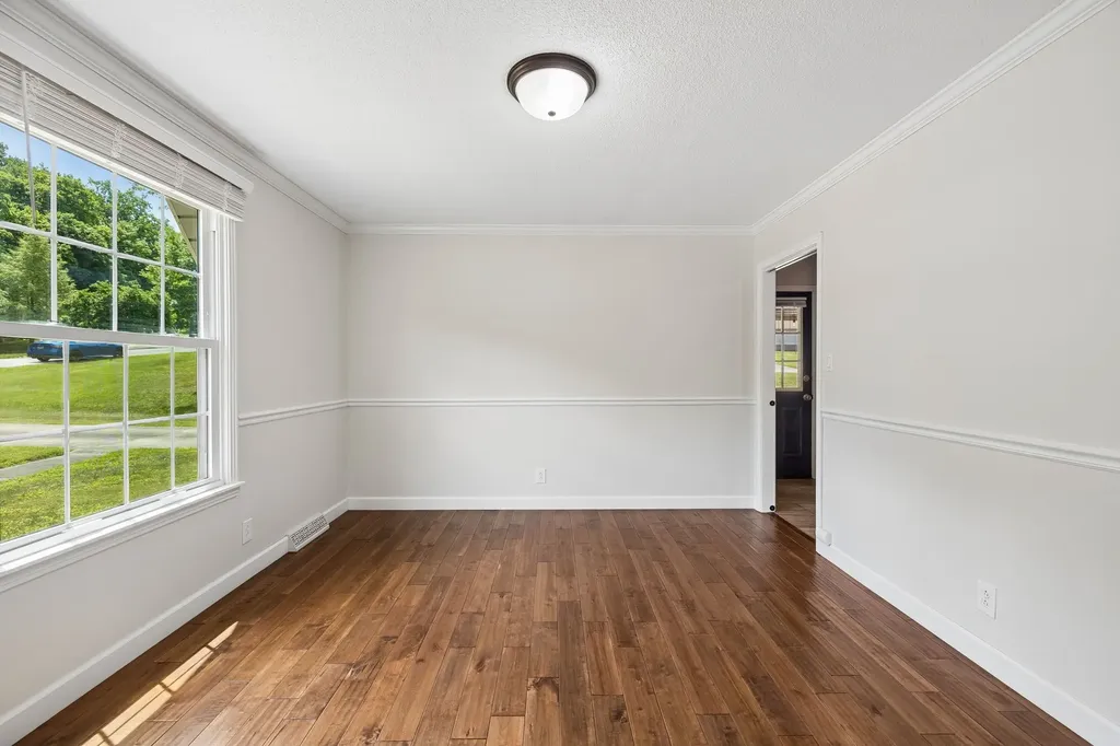 1810 Theresa Drive Clarksville TN 37043