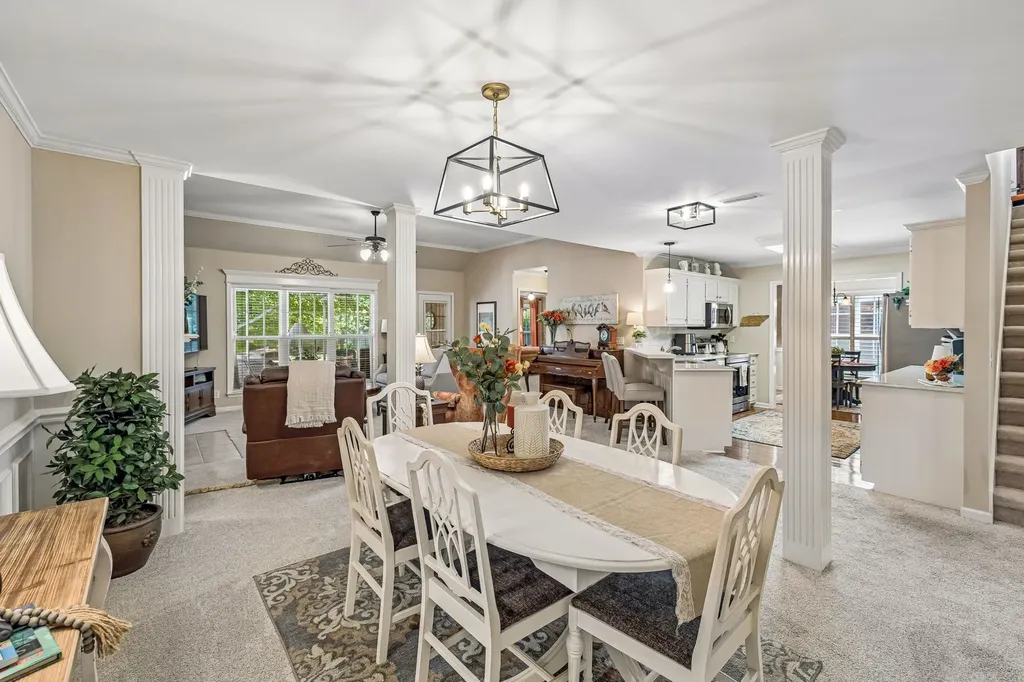 2833 Stonehedge Drive Murfreesboro TN 37128