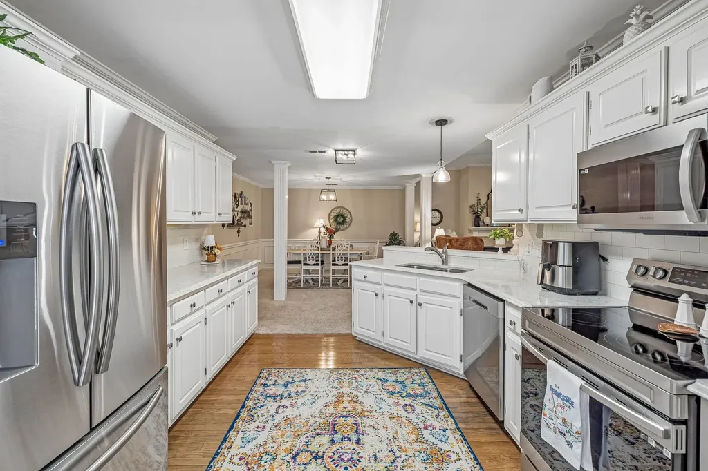 2833 Stonehedge Drive Murfreesboro TN 37128