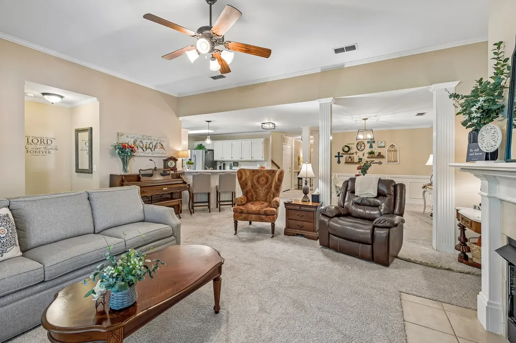 2833 Stonehedge Drive Murfreesboro TN 37128