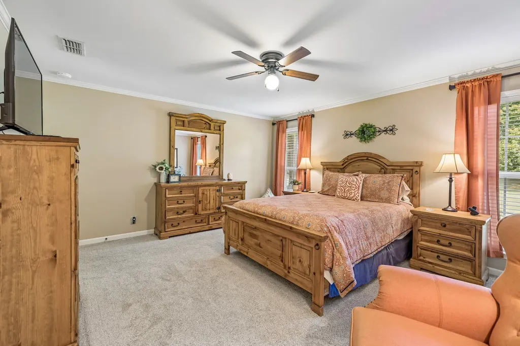 2833 Stonehedge Drive Murfreesboro TN 37128