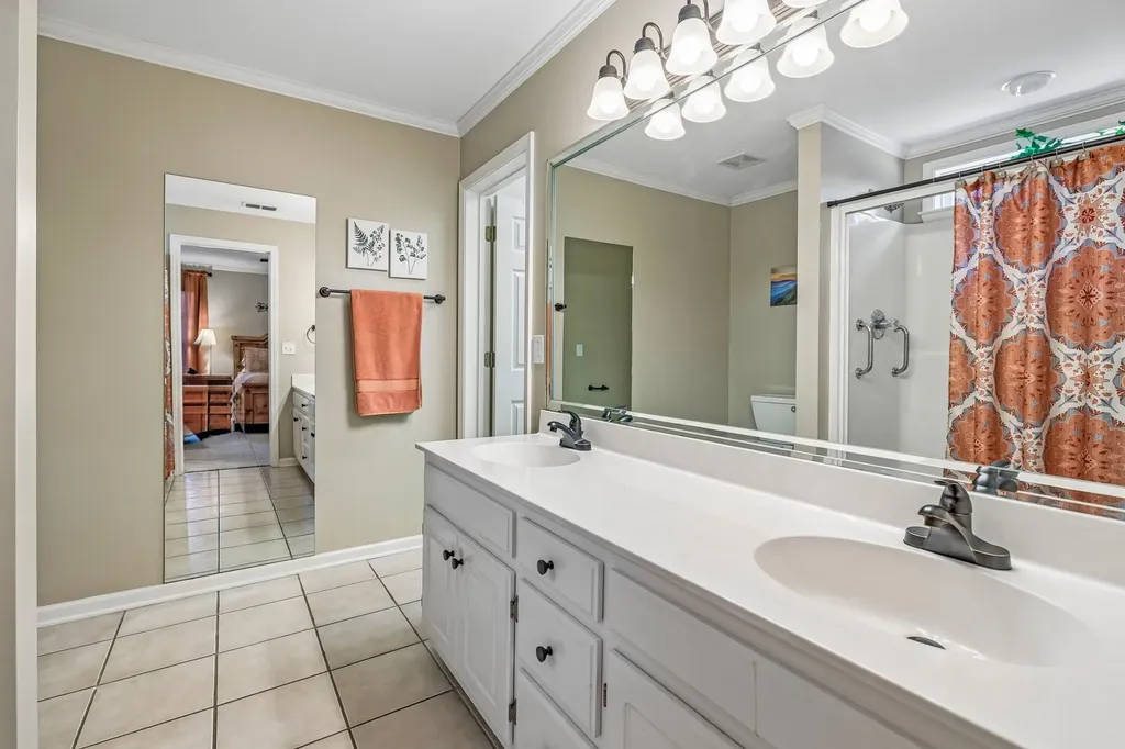 2833 Stonehedge Drive Murfreesboro TN 37128