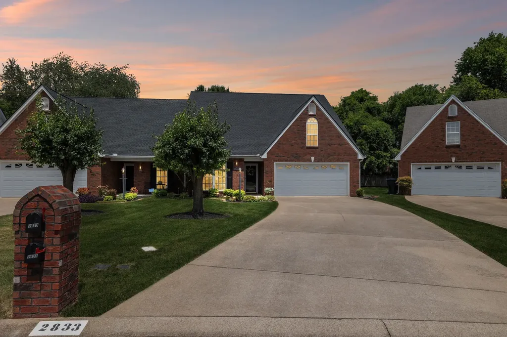 2833 Stonehedge Drive Murfreesboro TN 37128