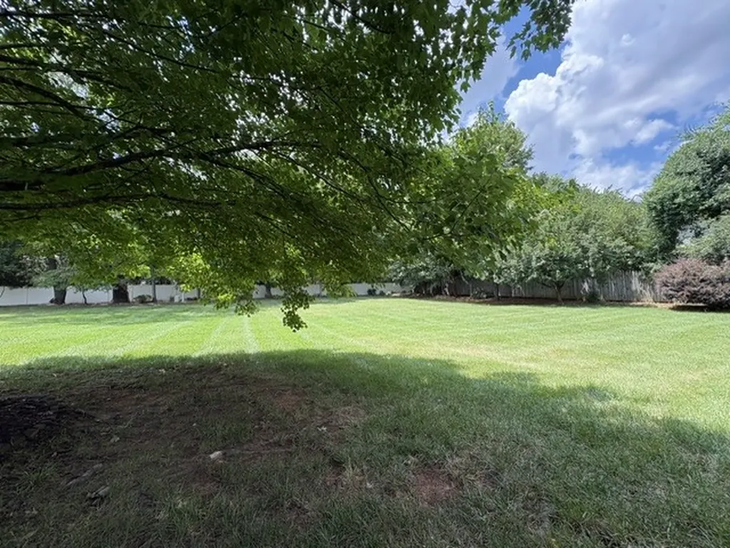 2833 Stonehedge Drive Murfreesboro TN 37128