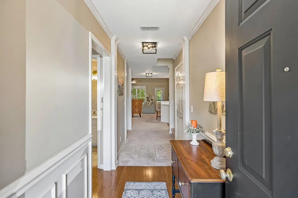2833 Stonehedge Drive Murfreesboro TN 37128