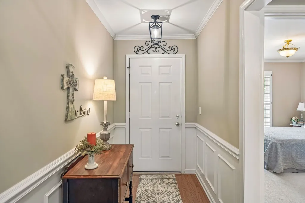 2833 Stonehedge Drive Murfreesboro TN 37128