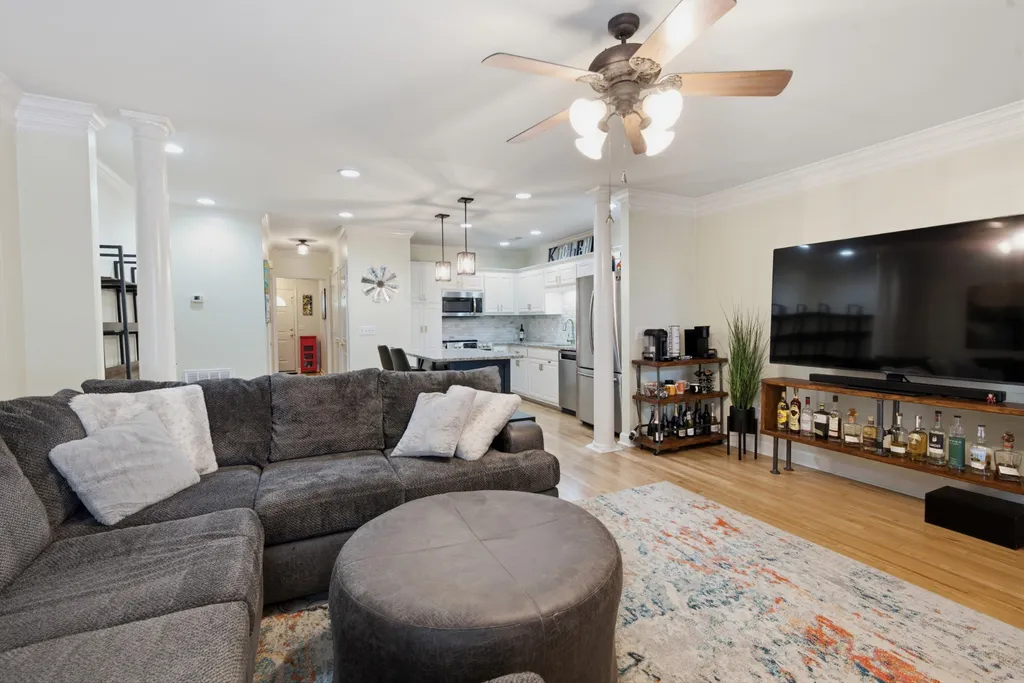 1648 Brentwood Pointe Franklin TN 37067
