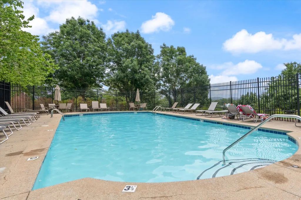 1648 Brentwood Pointe Franklin TN 37067