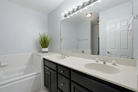 1648 Brentwood Pointe Franklin TN 37067