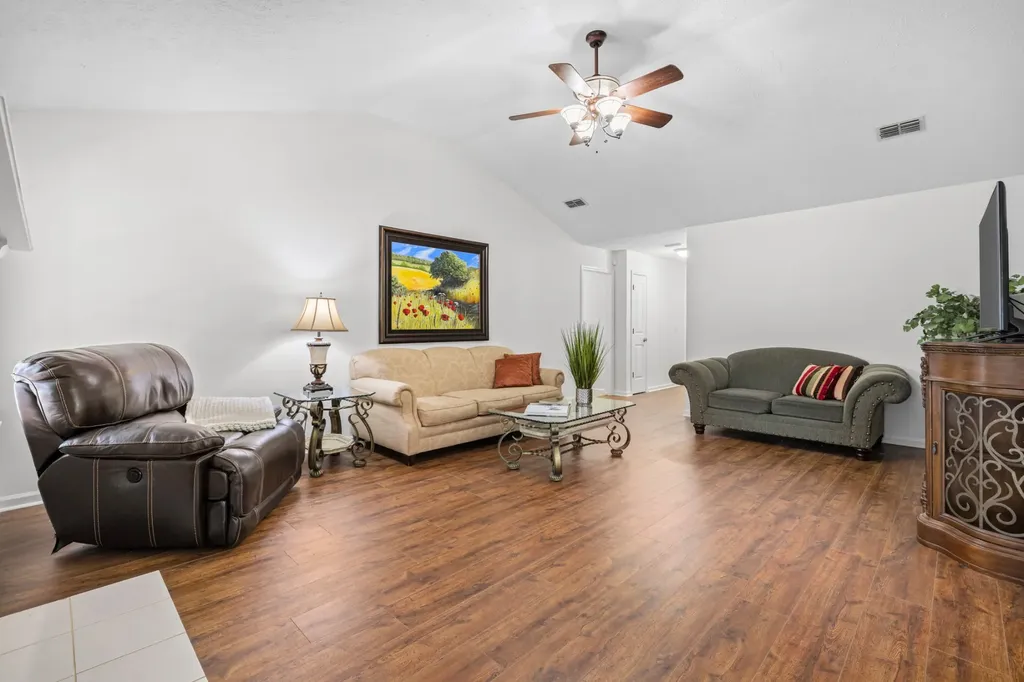 2735 Roscommon Drive Murfreesboro TN 37128