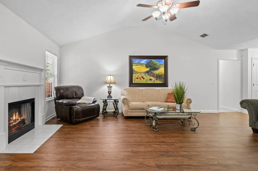 2735 Roscommon Drive Murfreesboro TN 37128