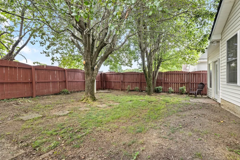 2735 Roscommon Drive Murfreesboro TN 37128