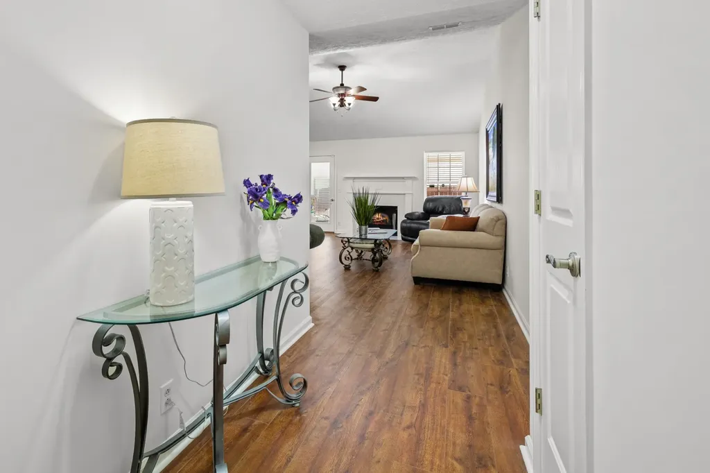 2735 Roscommon Drive Murfreesboro TN 37128