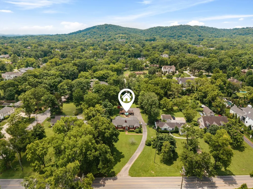 923 Battery Lane Nashville TN 37220
