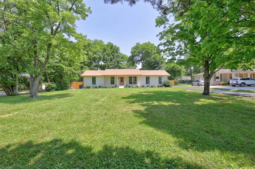 7444 Highway 70 South, S Nashville TN 37221